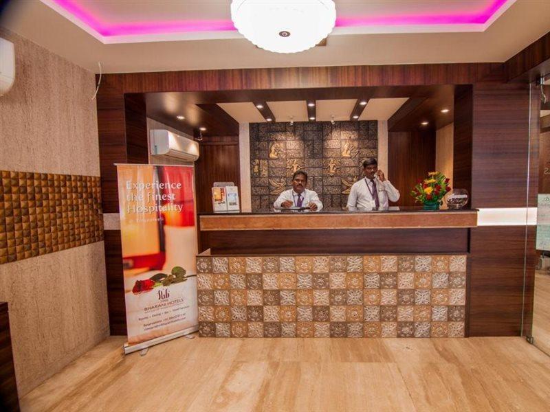 Sree Bharani Hotels Tirunelveli Exteriör bild