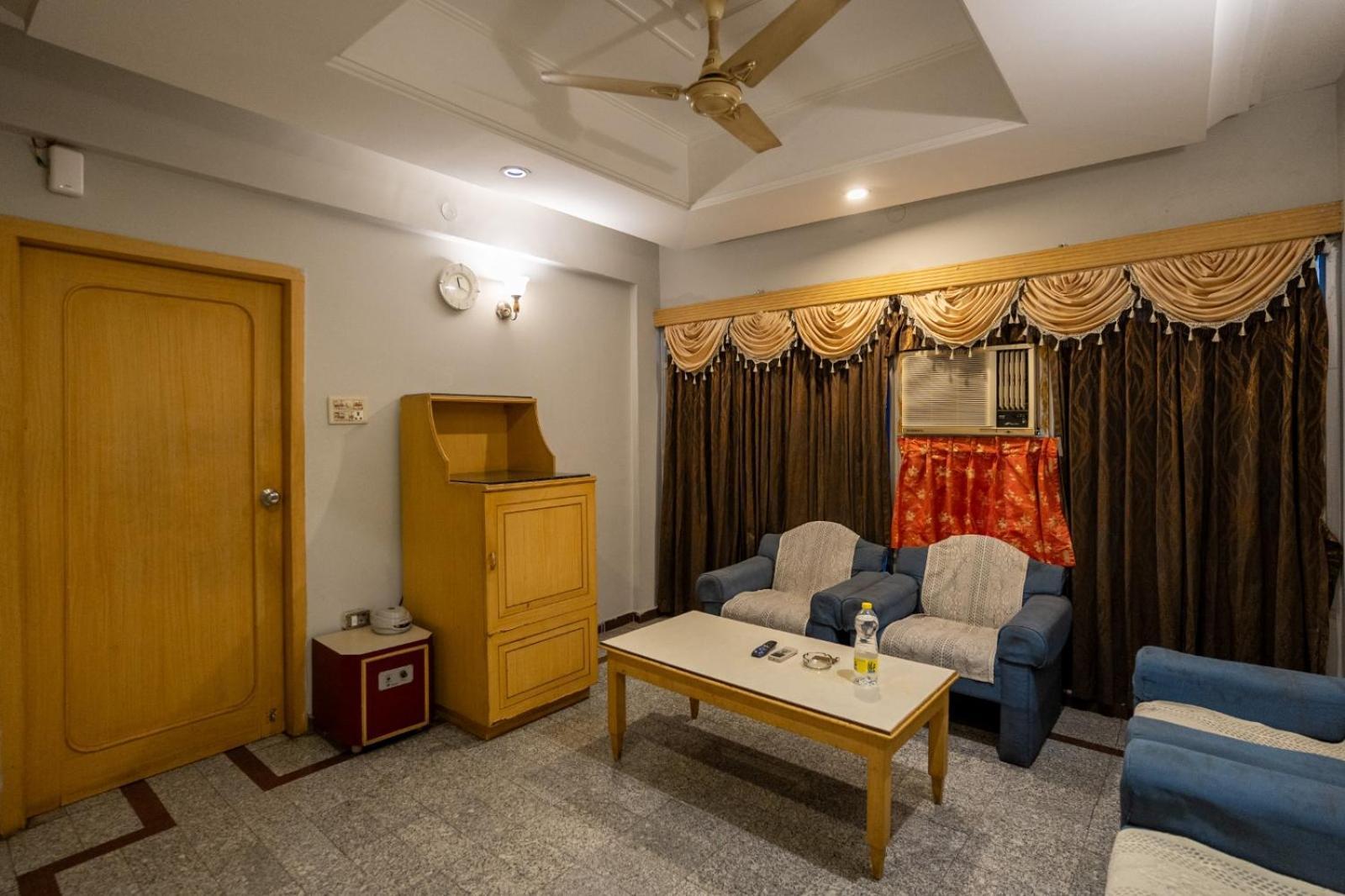 Sree Bharani Hotels Tirunelveli Exteriör bild