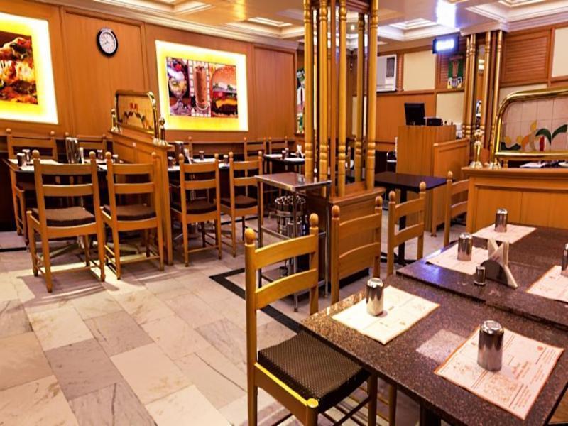 Sree Bharani Hotels Tirunelveli Exteriör bild